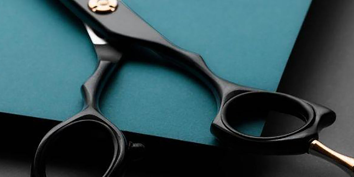 Sharpening Blades on Professional Hairdressing Scissors