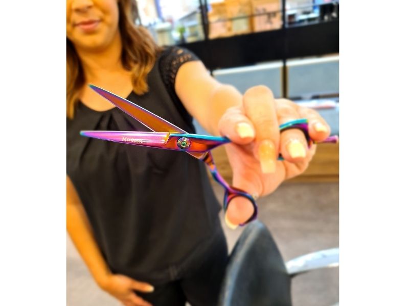 Best Hair Cutting Scissors To Help With Carpal Tunnel - Scissor Tech ...